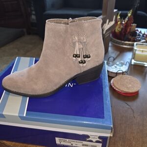 White Mountain Taupe Suede Ankle Booties